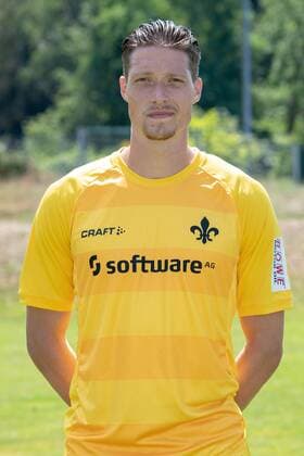 19.07.2018, xfux, Fussball 2.Bundesliga, SV Darmstadt 98 Fototermin Saison 2018 2019, PortraÌˆttermin 2018 2019, emspor, emonline, deloka, v.l. Florian Stritzel; (SV Darmstadt 98) Darmstadt