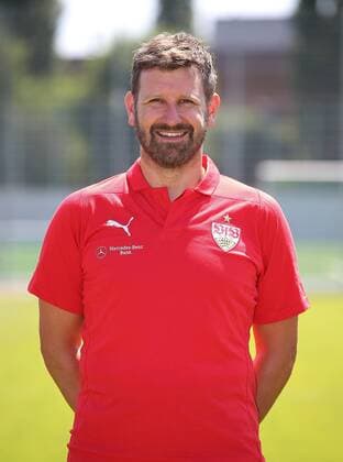 Physiotherapeut Matthias Hahn; VfB Stuttgart 1893; 1. BL, Portraettermin 2018 2019,