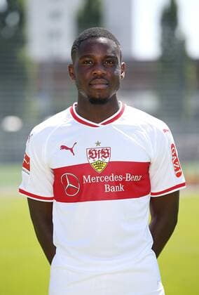 Orel Mangala; VfB Stuttgart 1893; 1. BL, Portraettermin 2018 2019,