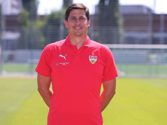 Physiotherapeut Manuel Roth; VfB Stuttgart 1893; 1. BL, Portraettermin 2018 2019,