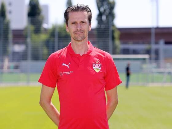 Mannschaftsarzt Prof. Dr. Heiko Striegel; VfB Stuttgart 1893; 1. BL, Portraettermin 2018 2019,
