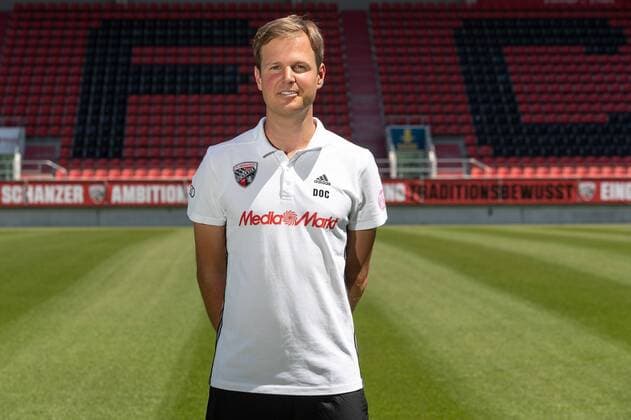 2. Bundesliga - 2. BL Fußball - PortraÌˆttermin 2018 2019, Arzt Prof. Dr. med Florian Pfab; FC Ingolstadt 04 2. BL - FC Ingolstadt 04 Saison 2018 2019