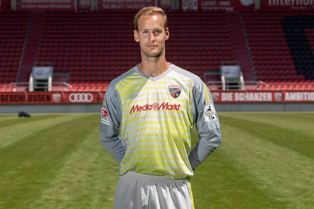2. Bundesliga - 2. BL Fußball - PortraÌˆttermin 2018 2019, Torwart Marco Knaller (16); FC Ingolstadt 04 2. BL - FC Ingolstadt 04 Saison 2018 2019