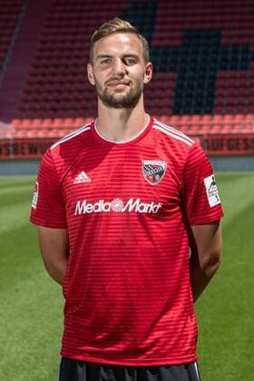 2. Bundesliga - 2. BL Fußball - PortraÌˆttermin 2018 2019, Benedikt Gimber (5); FC Ingolstadt 04 2. BL - FC Ingolstadt 04 Saison 2018 2019