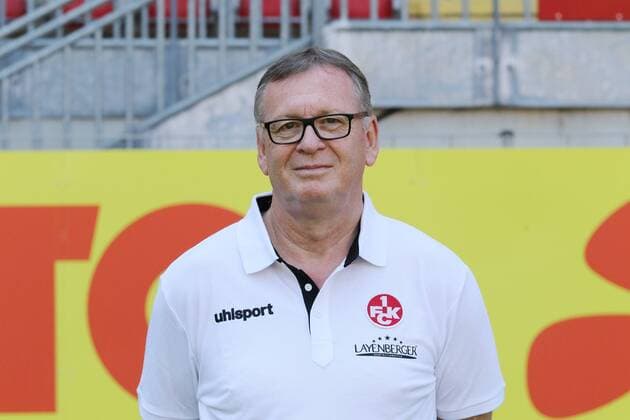 Mannschaftsarzt Dr. Harald Dinges; 1. FC Kaiserslautern; 3.Liga, Portraittermin 2018 2019 GER, 1. FC Kaiserslautern, Portaettermin 2018 2019 Kasierslautern