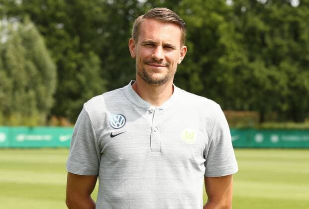 Torwarttrainer Pascal Formann Fußball Fussball DFL erste 1.Bundesliga Herren Saison 2018 2019 20.07.2018 VfL Wolfsburg Porträttermin , Porträt, Vorstellung, Präsentation, Pressetermin