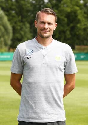 Torwarttrainer Pascal Formann Fußball Fussball DFL erste 1.Bundesliga Herren Saison 2018 2019 20.07.2018 VfL Wolfsburg Porträttermin , Porträt, Vorstellung, Präsentation, Pressetermin