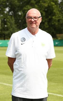 Zeugwart Heribert Rüttger Fußball Fussball DFL erste 1.Bundesliga Herren Saison 2018 2019 20.07.2018 VfL Wolfsburg Porträttermin , Porträt, Vorstellung, Präsentation, Pressetermin