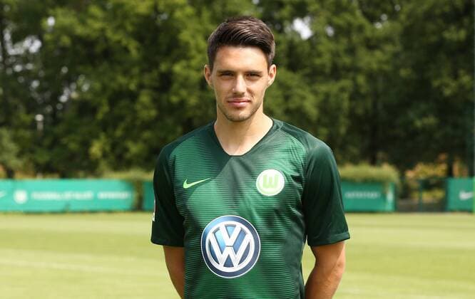 Josip Brekalo Fußball Fussball DFL erste 1.Bundesliga Herren Saison 2018 2019 20.07.2018 VfL Wolfsburg Porträttermin , Porträt, Vorstellung, Präsentation, Pressetermin