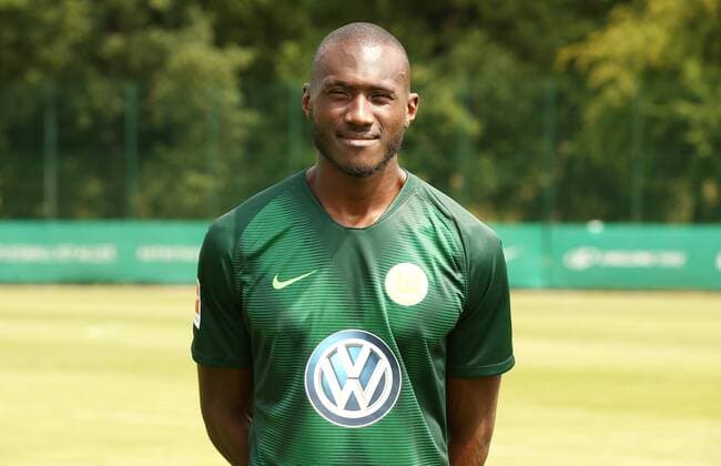 Josuha Guilavogui Fußball Fussball DFL erste 1.Bundesliga Herren Saison 2018 2019 20.07.2018 VfL Wolfsburg Porträttermin , Porträt, Vorstellung, Präsentation, Pressetermin