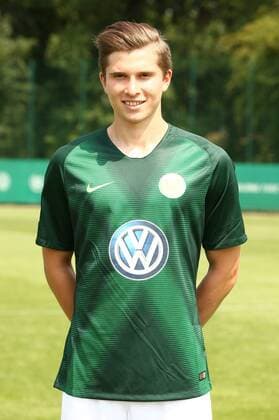 Elvis Rexhbecaj Fußball Fussball DFL erste 1.Bundesliga Herren Saison 2018 2019 20.07.2018 VfL Wolfsburg Porträttermin , Porträt, Vorstellung, Präsentation, Pressetermin