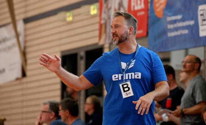 20.07.2018, Deutschland, Ludwigsburg, Handball Bundesliga Frauen Saison 2018 2019 Testspiel SG BBM Bietigheim vs. Neckarsulmer Sportunion: NSU Trainer Pascal Morgant
