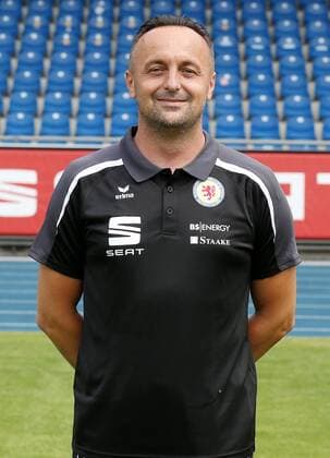 Physiotherapeut Goce Janevski (Eintracht Braunschweig)