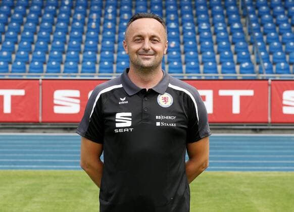 Physiotherapeut Goce Janevski (Eintracht Braunschweig)