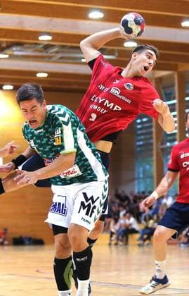 Sport Bilder des Tages BAU 20.7.2018 Leinfelden-Echterdingen Handball FRISCH AUF! Göppingen vs. SG BBM Bietigheim, v.l. Allan Damgaard (Göppingen), Nikola Vlahovic (BBM)