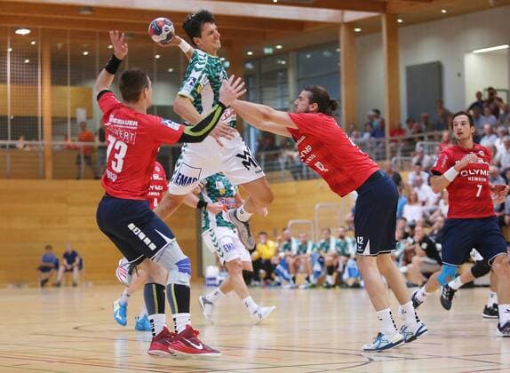 BAU 20.7.2018 Leinfelden-Echterdingen Handball FRISCH AUF! Göppingen vs. SG BBM Bietigheim, v.l. Martin Marcec (BBM), Nemanja Zelenovic (Göppingen), Patrick Weber (BBM)