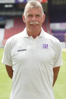 Fußball 3. Liga Porträttermin 2018 2019 VfL Osnabrück am 10.07.2018 an der Bremer Brücke in Osnabrück Torwarttrainer Rolf Meyer (VfL Osnabrueck)