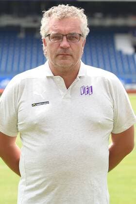 Fußball 3. Liga Porträttermin 2018 2019 VfL Osnabrück am 10.07.2018 an der Bremer Brücke in Osnabrück Mannschaftsarzt Dr. Thomas Herzig (VfL Osnabrueck)