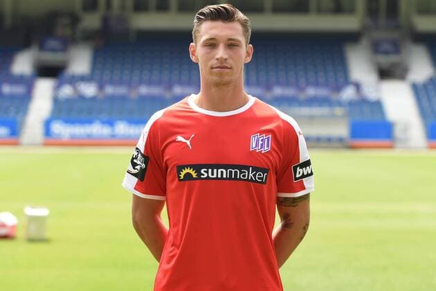 Fußball 3. Liga Porträttermin 2018 2019 VfL Osnabrück am 10.07.2018 an der Bremer Brücke in Osnabrück Torwart Nils KoÌˆrber Koerber (VfL Osnabrueck)