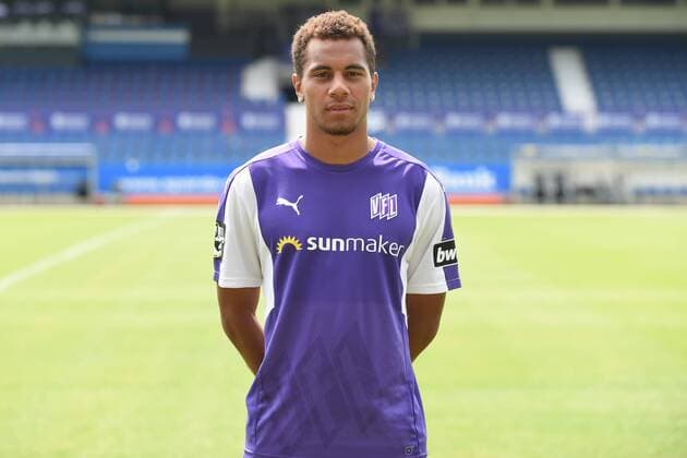 Fußball 3. Liga Porträttermin 2018 2019 VfL Osnabrück am 10.07.2018 an der Bremer Brücke in Osnabrück Etienne Amenyido (VfL Osnabrueck)