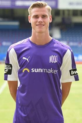 Fußball 3. Liga Porträttermin 2018 2019 VfL Osnabrück am 10.07.2018 an der Bremer Brücke in Osnabrück Steffen Tigges (VfL Osnabrueck)