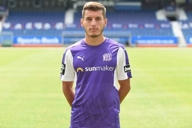 Fußball 3. Liga Porträttermin 2018 2019 VfL Osnabrück am 10.07.2018 an der Bremer Brücke in Osnabrück Bashkim Renneke (VfL Osnabrueck)