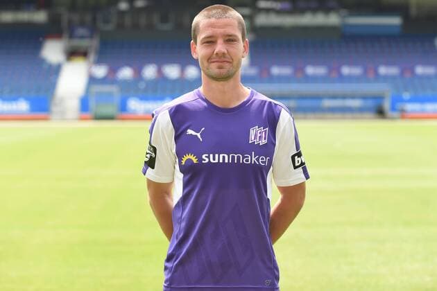 Fußball 3. Liga Porträttermin 2018 2019 VfL Osnabrück am 10.07.2018 an der Bremer Brücke in Osnabrück Adam Susac (VfL Osnabrueck)