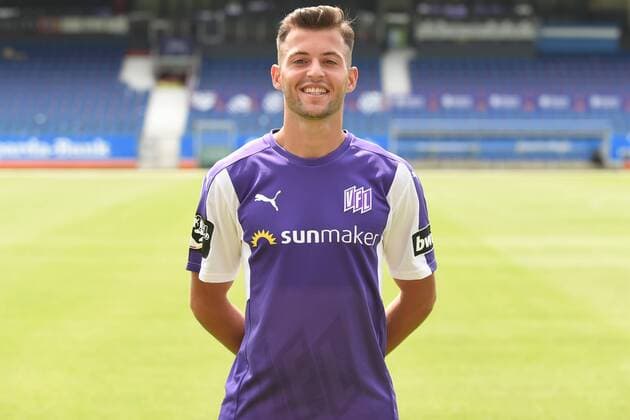 Fußball 3. Liga Porträttermin 2018 2019 VfL Osnabrück am 10.07.2018 an der Bremer Brücke in Osnabrück Kamer Krasniqi (VfL Osnabrueck)