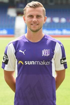 Fußball 3. Liga Porträttermin 2018 2019 VfL Osnabrück am 10.07.2018 an der Bremer Brücke in Osnabrück David Blacha (VfL Osnabrueck)