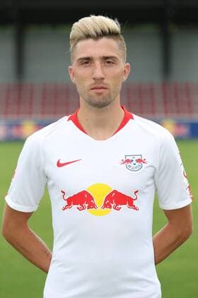 RB Leipzig Fussball Saison 2018-19 Kevin Kampl; RasenBallsport Leipzig , Fussball, 1. Bundesliga, Porträttermin 2018 2019 , Leipzig, 21.07.2018. ,