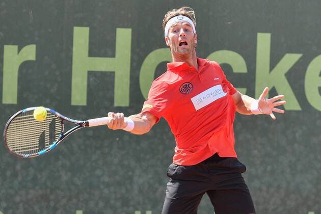 GER, 1. Tennis-Point Bundesliga Herren, Badwerk Gladbacher HTC vs. HTC Blau-Weiß Krefeld e.V. 22.07.2018, Badwerk Gladbacher HTC, GER, 1. TP-BL, Badwerk Gladbacher HTC vs. HTC Blau-Weiß Krefeld e.V., im Bild Gimeno-Traver, Daniel ESP beim Vorhandschlag