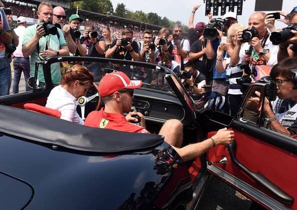 22.07.2018, xpsx, Formel 1 FIA , Grand Prix von Deutschland Rennen 2018 emspor, v.l. Fahrerparade Sebastian Vettel (Ferrari Scuderia Ferrari) Hockenheim