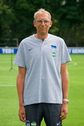 Dr. Ulrich Schleicher (Mannschaftsarzt); Hertha BSC Berlin; 1.BL DFL, Porträttermin 2018 2019,