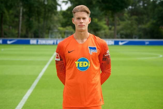 Dennis Smarsch; Hertha BSC Berlin; 1.BL DFL, Porträttermin 2018 2019,