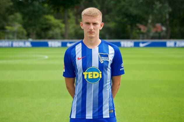 Sinan Kurt; Hertha BSC Berlin; 1.BL DFL, Porträttermin 2018 2019,