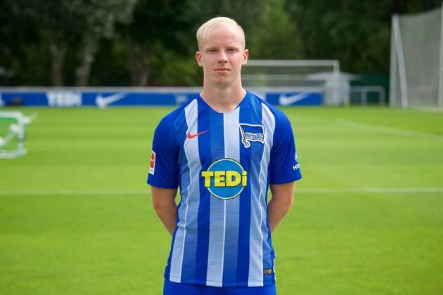 Dennis Jastrzembski; Hertha BSC Berlin; 1.BL DFL, Porträttermin 2018 2019,