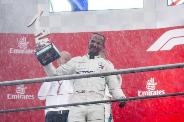Motorsport: Formel 1, Saison 2018 2019, Rennen am Sonntag, 22.07.2018, am Hockenheimring in Hockenheim (Deutschland). Lewis Hamilton (Mercedes AMG Petronas) jubelt auf dem Siegerpodest. Copyright: xInderliedx