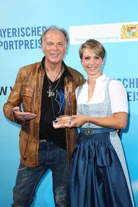 Wolfgang Fierek und Magdalena Neuner, Bayerischer Sportpreis 2018 in der BMW Welt in Muenchen am 21.07.2018