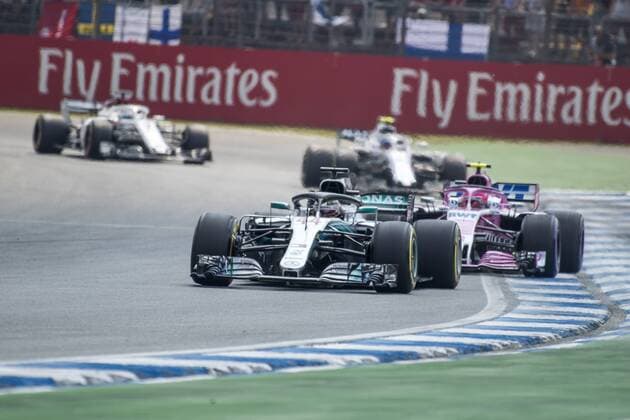 Motorsport: Formel 1, Saison 2018 2019, Rennen am Sonntag, 22.07.2018, am Hockenheimring in Hockenheim (Deutschland). Lewis Hamilton (Mercedes AMG Petronas) fährt durch die Kurve. Copyright: xInderliedx