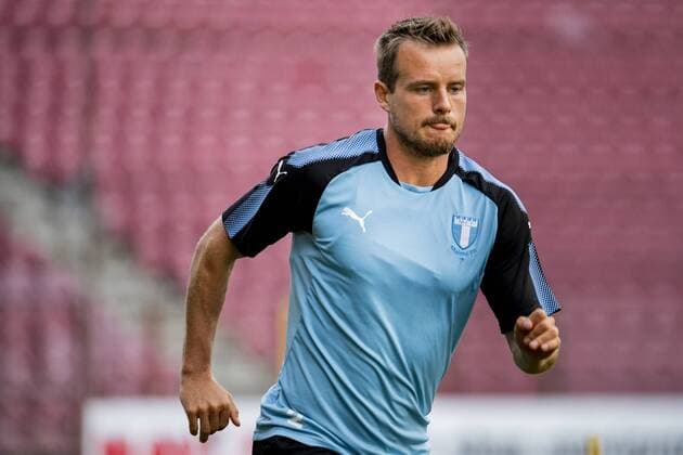 180723 Eric Larsson of Malmö FF during a press conference PK Pressekonferenz and practice ahead the UEFA Champions League qualifying match between Cluj and Malmö FF on July 23, 2018 in Cluj. Photo: Ludvig Thunman BILDBYRN kod LT 35508 Copyright: LUDVIGxTHUNMAN BB180723LT077