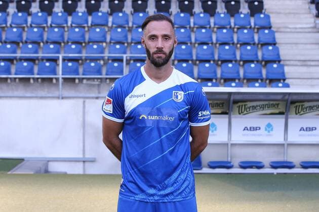 Christopher Handke (1. FC Magdeburg) - 2. BL PortraÌˆttermin 2018 2019 offizieller Fototermin 1. FC Magdeburg in der MDCC Arena in Magdeburg - Porträt, Portrait,Deutschland, Fussball, Mann, Maenner,GER,23.07.2018