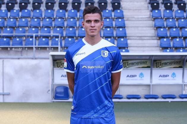 Tobias Müller (1. FC Magdeburg) - 2. BL PortraÌˆttermin 2018 2019 offizieller Fototermin 1. FC Magdeburg in der MDCC Arena in Magdeburg - Porträt, Portrait,Deutschland, Fussball, Mann, Maenner,GER,23.07.2018