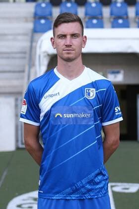 Steffen Schäfer (1. FC Magdeburg) - 2. BL PortraÌˆttermin 2018 2019 offizieller Fototermin 1. FC Magdeburg in der MDCC Arena in Magdeburg - Porträt, Portrait,Deutschland, Fussball, Mann, Maenner,GER,23.07.2018