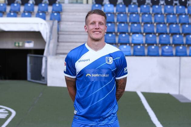 Richard Weil (1. FC Magdeburg) - 2. BL PortraÌˆttermin 2018 2019 offizieller Fototermin 1. FC Magdeburg in der MDCC Arena in Magdeburg - Porträt, Portrait,Deutschland, Fussball, Mann, Maenner,GER,23.07.2018