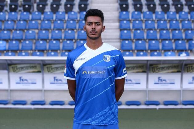 Tarek Chahed (1. FC Magdeburg) - 2. BL PortraÌˆttermin 2018 2019 offizieller Fototermin 1. FC Magdeburg in der MDCC Arena in Magdeburg - Porträt, Portrait,Deutschland, Fussball, Mann, Maenner,GER,23.07.2018