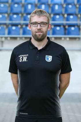 Mannschaftsarzt Dr. Stefan Wiegand (1. FC Magdeburg) - 2. BL PortraÌˆttermin 2018 2019 offizieller Fototermin 1. FC Magdeburg in der MDCC Arena in Magdeburg - Porträt, Portrait,Deutschland, Fussball, Mann, Maenner,GER,23.07.2018