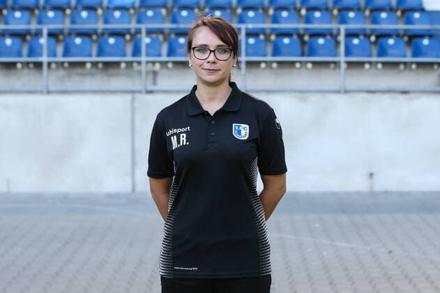 Physiotherapeutin Mandy Rosenschon (1. FC Magdeburg) - 2. BL PortraÌˆttermin 2018 2019 offizieller Fototermin 1. FC Magdeburg in der MDCC Arena in Magdeburg - Porträt, Portrait,Deutschland, Fussball, Frau,GER,23.07.2018