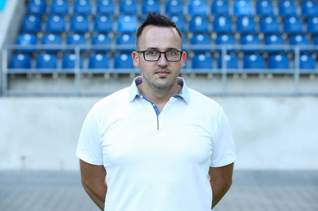 Pressesprecher Norman Seidler (1. FC Magdeburg) - 2. BL PortraÌˆttermin 2018 2019 offizieller Fototermin 1. FC Magdeburg in der MDCC Arena in Magdeburg - Porträt, Portrait,Deutschland, Fussball, Mann, Maenner,GER,23.07.2018