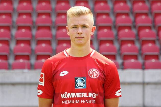 JONATHAN BURKARDT 1. FSV MAINZ 05 FUSSBALL, GER, 1.BL, PORTRAETTERMIN 2018 2019, 