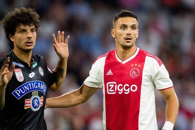 Philipp Hosiner of SK Sturm Graz, Dusan Tadic of Ajax during the UEFA Champions League second round qualifying first leg match between Ajax Amsterdam and Sturm Graz at the Johan Cruijff Arena on July 25, 2018 in Amsterdam, The Netherlands UEFA Champions League 2018 2019 xVIxVIxImagesx xTomxBodexMultimediaxIVx 11586783